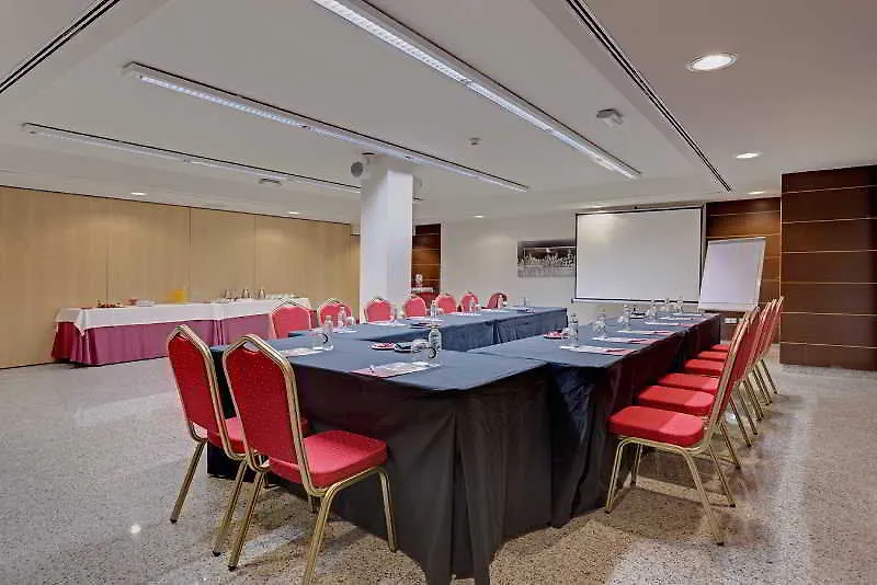 Hotel Crowne Plaza Madrid Airport Spanyolország
